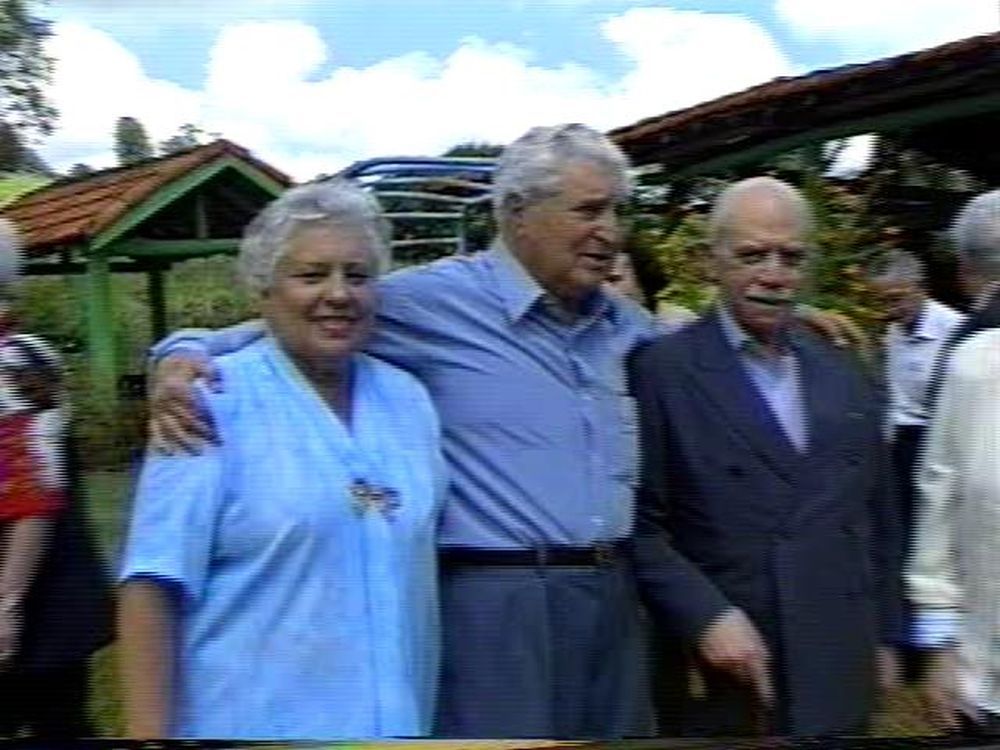 Foto - Visita da Academia Paulista de Letras em Botucatu em 2001