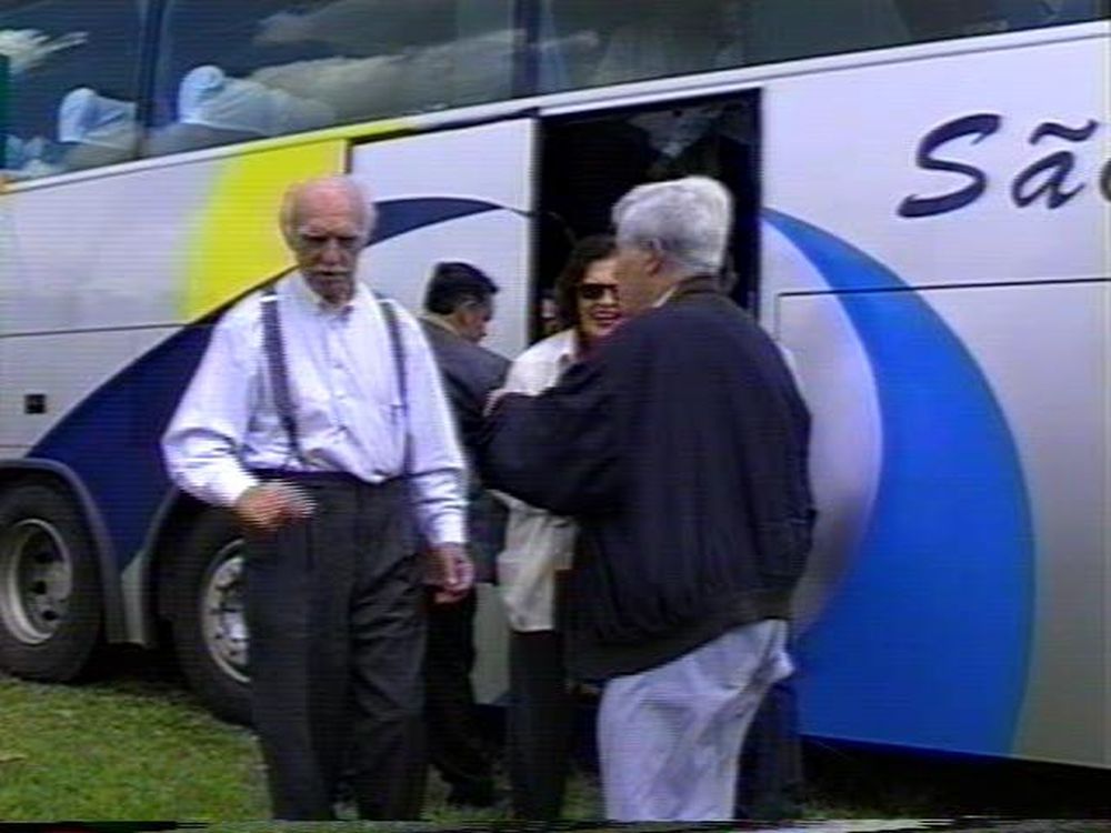 Foto - Visita da Academia Paulista de Letras em Botucatu em 2001