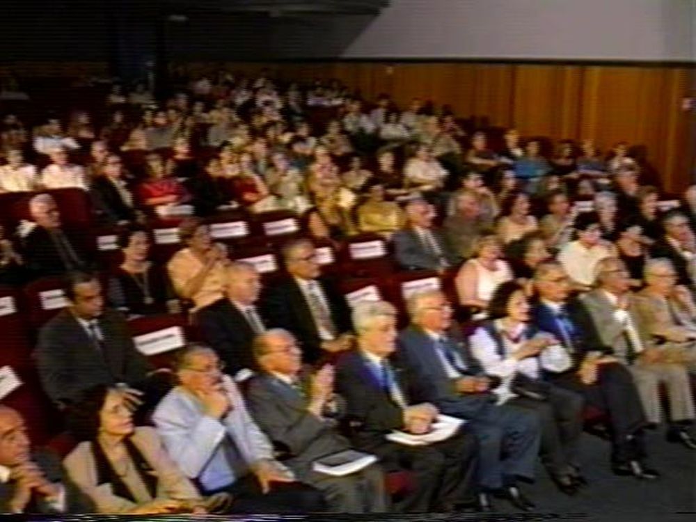 Foto - Visita da Academia Paulista de Letras em Botucatu em 2001