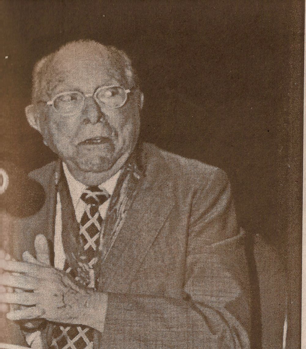 Foto - Visita da Academia Paulista de Letras em Botucatu em 2001