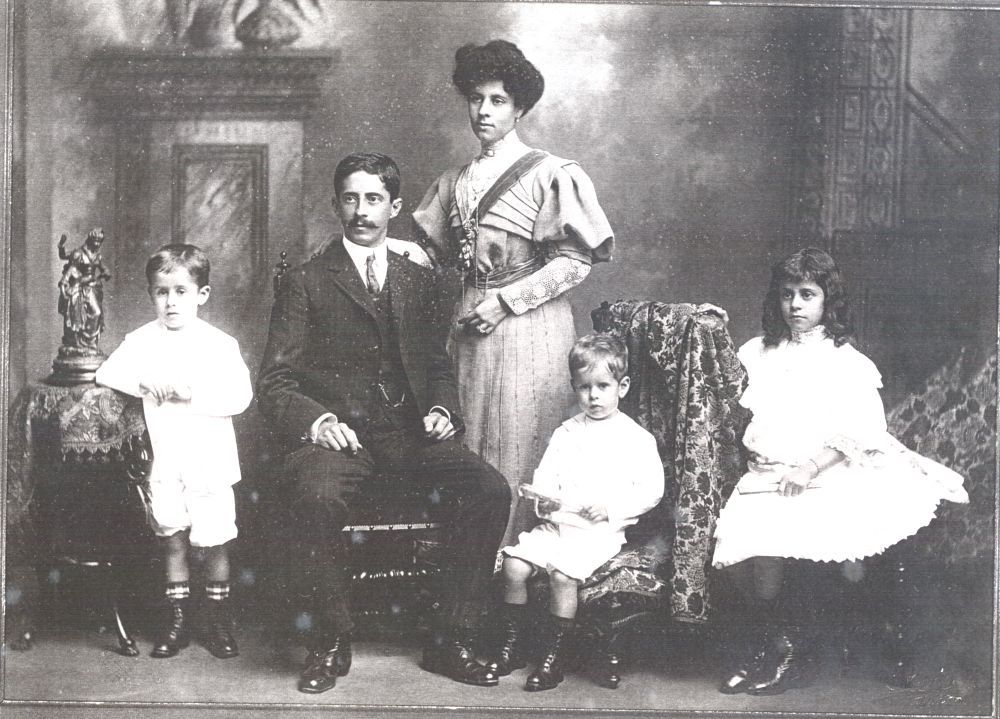 Foto - Acervo fotográfico de Famílias Botucatuenses - Acervo Maria Anna Moscogliato