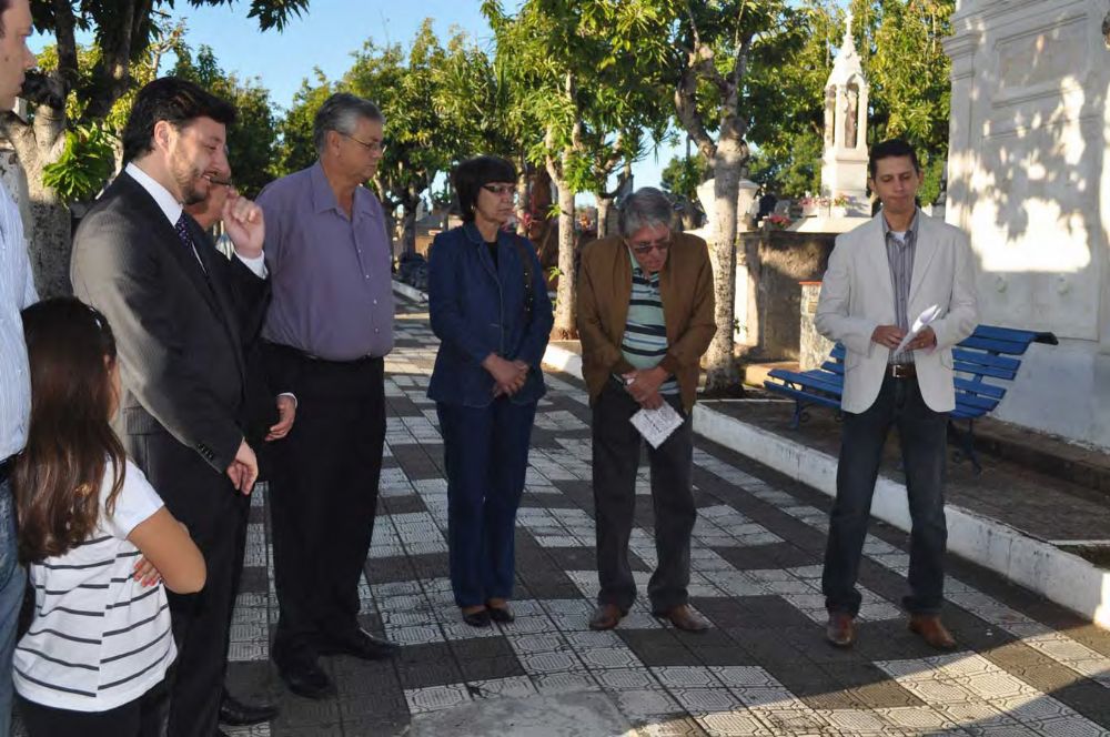 Foto - Homenagem ao Capitão José Gomes Pinheiro pelo Prefeito João Cury Neto em 14/04/2011
