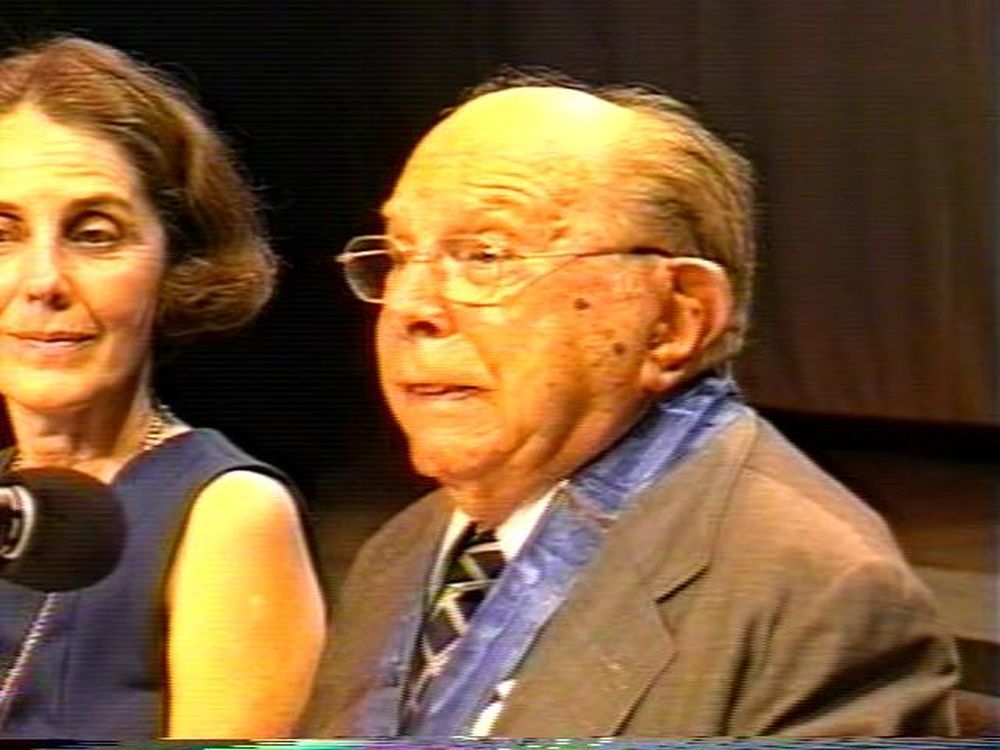 Foto - Visita da Academia Paulista de Letras em Botucatu em 2001