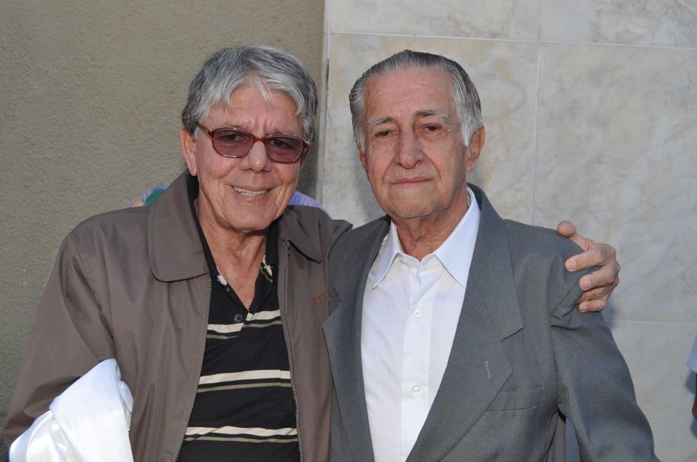 Foto - Inauguração da Estátua de Anesia Pinheiro Machado em Itapetininga em 16/07/2011